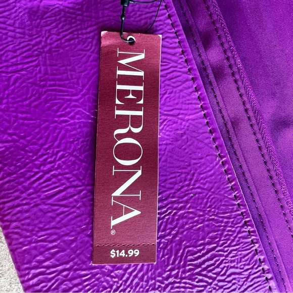 Merona Purple Retro Styl Fold Over Silver Tone Wallet with Kiss-Lock Coin Pocket - Picture 10 of 16